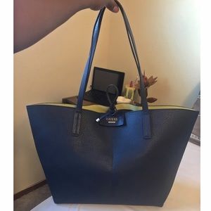 Original Guess blue bag. 👜👑